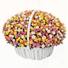 Премиум корзина Кустовых Роз в Советской Гавани Премиум букет из: Розы в Советской Гавани