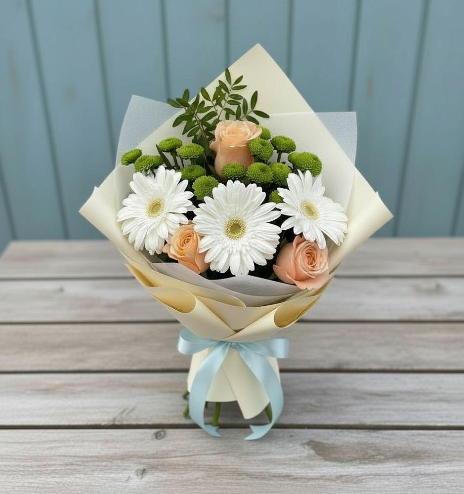 Букет цветов из: Герберы, Розы и Хризантемы в Советской Гавани