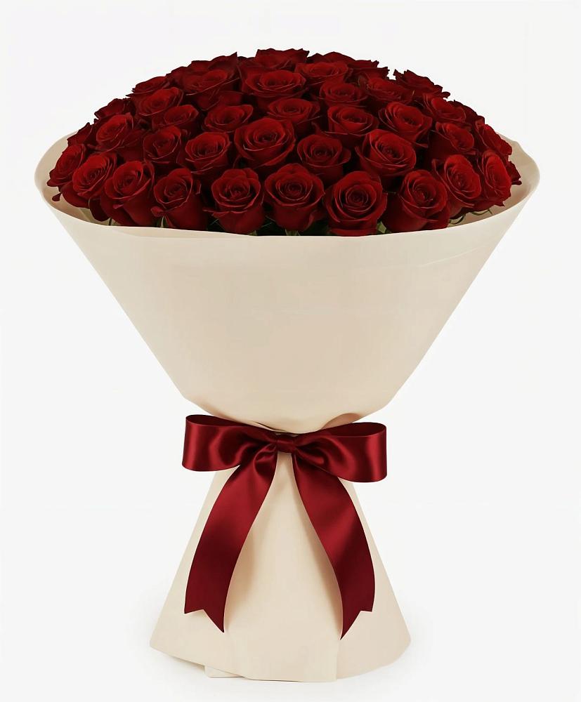 Букет 101 Бордовая роза Блэк Бакарра в Советской Гавани